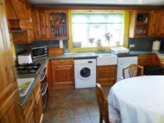  Image of 3 bedroom Bungalow for sale in Roberts Road Greatstone New Romney TN28 at Greatstone New Romney Greatstone-on-Sea, TN28 8RQ