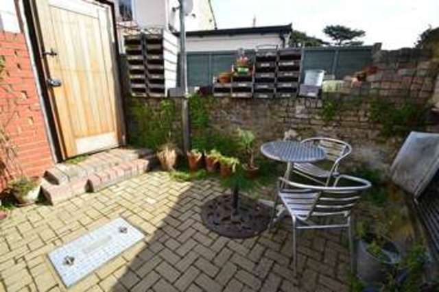  Image of 2 bedroom Property for sale in Rochester Road Aylesford ME20 at Rochester Road Aylesford Aylesford, ME20 7BS
