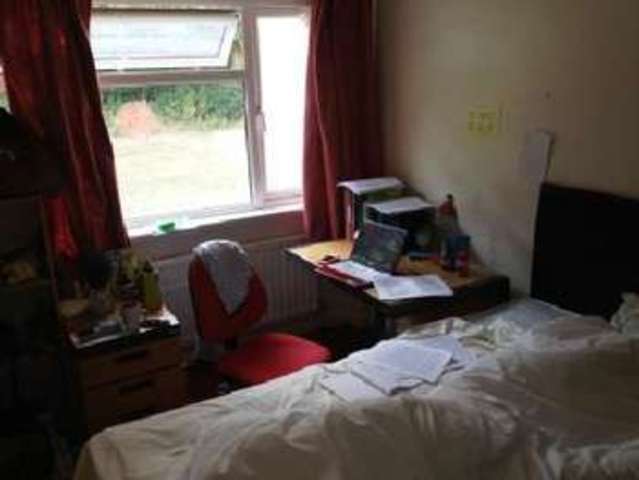  Image of 5 bedroom House Share to rent in Roman Way Edgbaston Birmingham B15 at Edgbaston Bristol Edgbaston, B15 2SJ