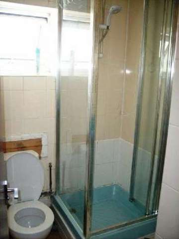  Image of 3 bedroom House Share to rent in Roman Way Edgbaston Birmingham B15 at Edgbaston Bristol Edgbaston, B15 2SJ