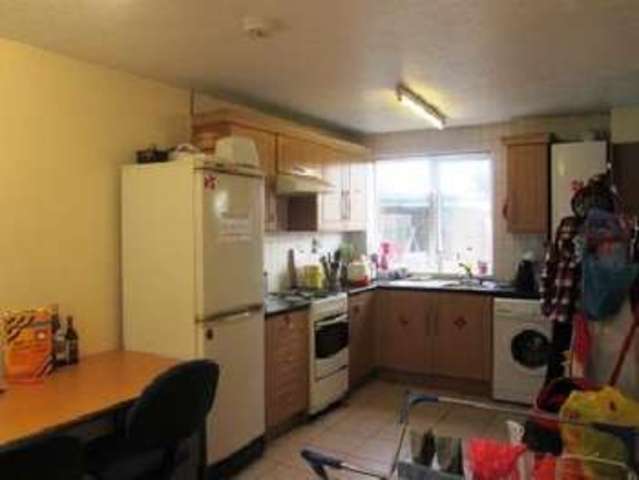  Image of 5 bedroom House Share to rent in Roman Way Edgbaston Birmingham B15 at Edgbaston Bristol Edgbaston, B15 2SJ