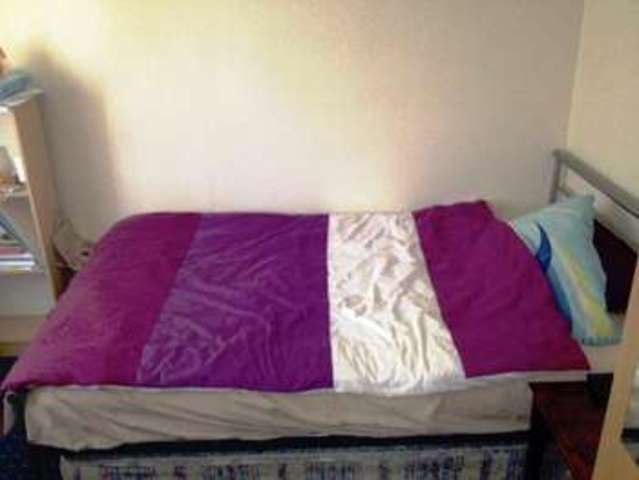  Image of 6 bedroom House Share to rent in Roman Way Edgbaston Birmingham B15 at Edgbaston Bristol Edgbaston, B15 2SL