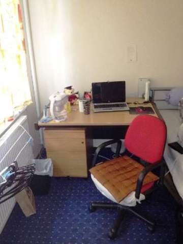  Image of 6 bedroom House Share to rent in Roman Way Edgbaston Birmingham B15 at Edgbaston Bristol Edgbaston, B15 2SL