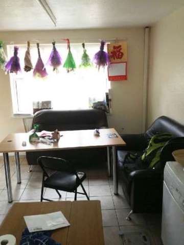  Image of 6 bedroom House Share to rent in Roman Way Edgbaston Birmingham B15 at Edgbaston Bristol Edgbaston, B15 2SL