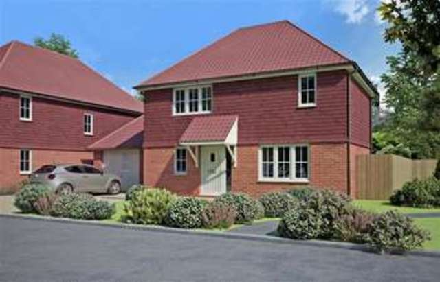  Image of 3 bedroom Detached house for sale in Selling Faversham ME13 at Selling Kent Faversham, ME13 9RL