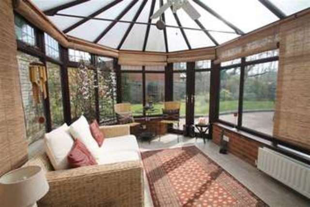  Image of 4 bedroom Property for sale in Saintbury Drive Solihull B91 at Saintbury Drive Solihull Solihull, B91 3SZ