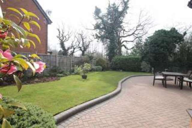  Image of 4 bedroom Property for sale in Saintbury Drive Solihull B91 at Saintbury Drive Solihull Solihull, B91 3SZ