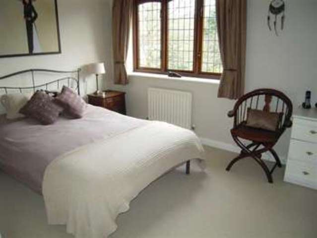  Image of 4 bedroom Property for sale in Saintbury Drive Solihull B91 at Saintbury Drive Solihull Solihull, B91 3SZ