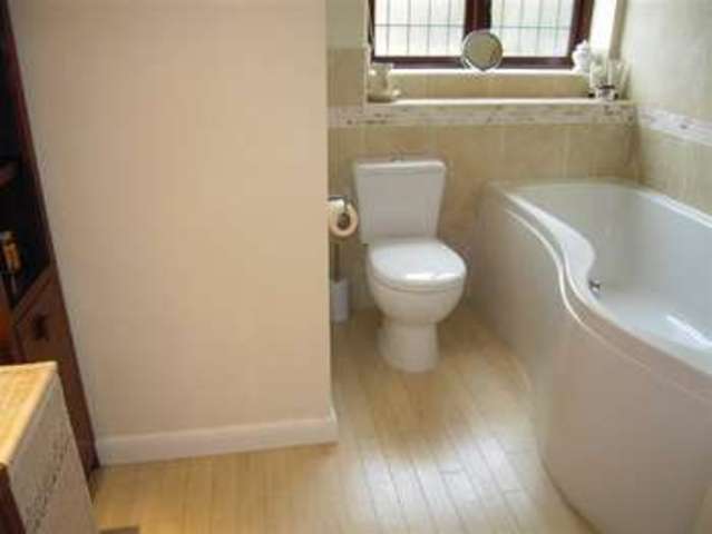  Image of 4 bedroom Property for sale in Saintbury Drive Solihull B91 at Saintbury Drive Solihull Solihull, B91 3SZ
