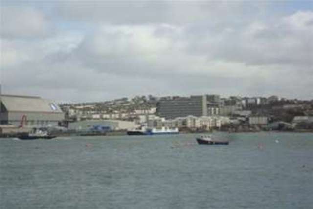  Image of 2 bedroom Maisonette to rent in Salamanca Street Torpoint PL11 at Torpoint, PL11 2BE