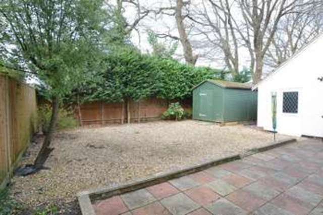  Image of 3 bedroom Detached house to rent in Salcombe Close Chandler
