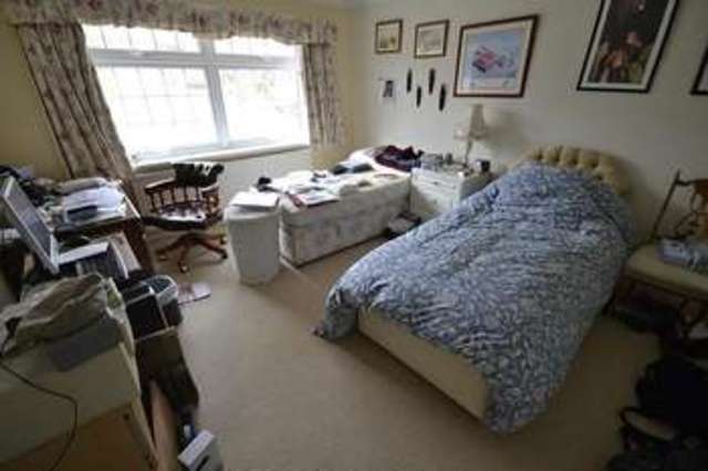  Image of 2 bedroom Detached house for sale in Saltdean Close Bexhill-on-Sea TN39 at Bexhill On Sea, TN39 3ST