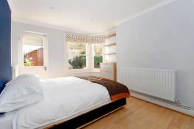  Image of 2 bedroom Flat to rent in Saltram Crescent London W9 at Maida Vale London Maida Vale, W9 3JS