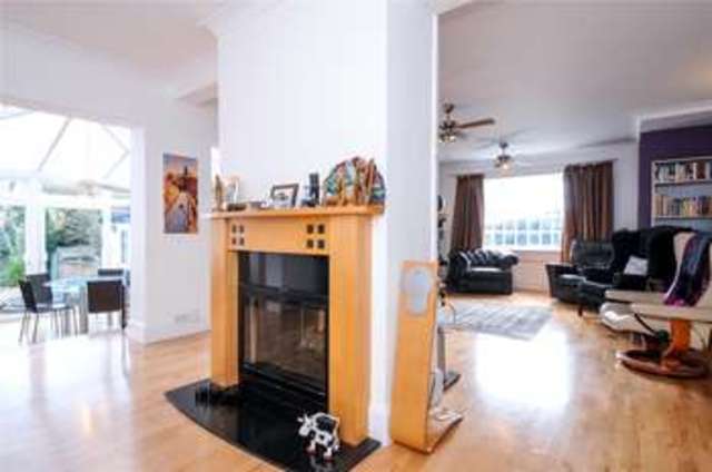  Image of 4 bedroom Detached house for sale in Sandhills Knowl Hill Reading RG10 at Knowl Hill Reading Knowl Hill, RG10 9XX