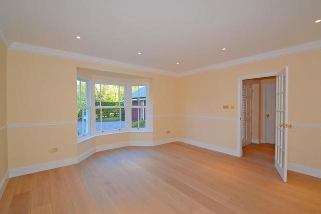  Image of 5 bedroom Detached house to rent in Sandringham Park Cobham KT11 at Cobham Surrey Surrey, KT11 2EQ