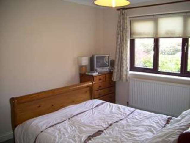  Image of 2 bedroom Flat to rent in Scott Road Norwich NR1 at Thorpe Park  Norwich, NR1 1YR