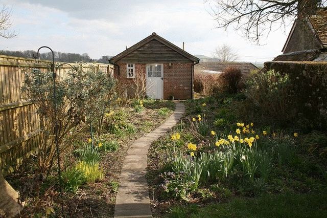  Image of 2 bedroom Terraced house for sale in St. James Street Shaftesbury SP7 at St James Street  Shaftesbury, SP7 8HF