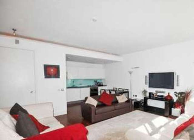  Image of 3 bedroom Flat for sale in Shaftesbury Avenue London WC2H at Shaftesbury Avenue  London, WC2H 8AN