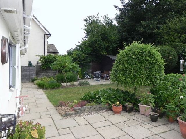  Image of 2 bedroom Detached house to rent in Sheering Road Harlow CM17 at Sheering Road  Harlow, CM17 0JW