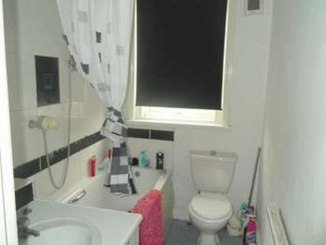  Image of 3 bedroom Terraced house for sale in Shelford Road Southsea PO4 at Southsea  Eastney, PO4 8NU