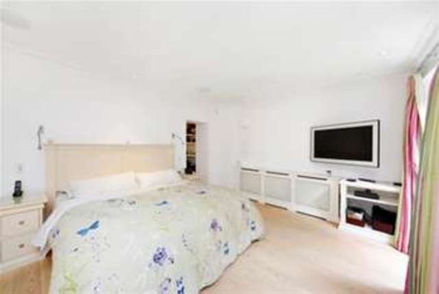  Image of 2 bedroom Property to rent in Sloane Terrace London SW1X at London, SW1X 9DQ