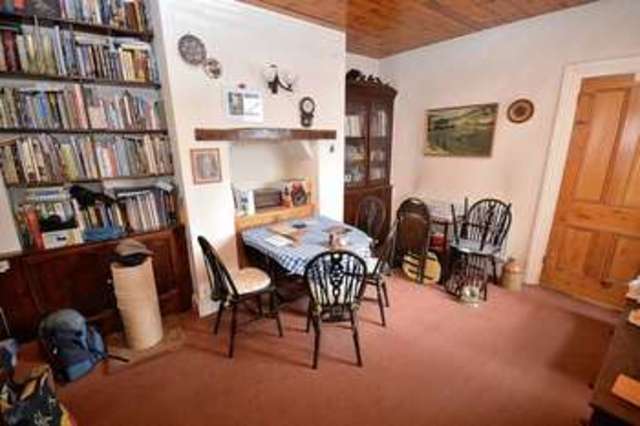  Image of 3 bedroom Terraced house for sale in South Street Leighton Buzzard LU7 at South Street  Leighton Buzzard, LU7 3NT