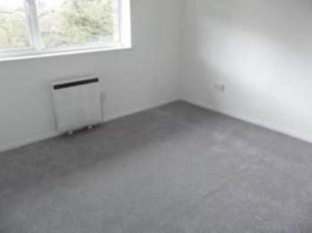  Image of 2 bedroom Maisonette for sale in Wadhurst Gardens Southampton SO19 at Southampton Hampshire Sholing, SO19 9QR
