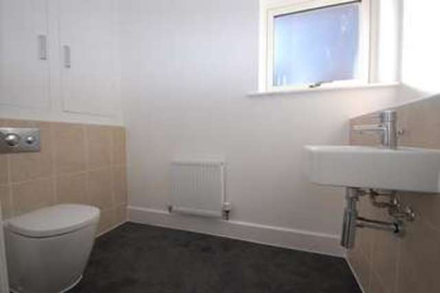  Image of 4 bedroom Semi-Detached house to rent in Southby Close Cholsey Wallingford OX10 at Cholsey Wallingford, OX10 9FQ
