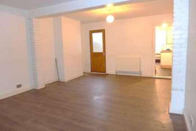  Image of 3 bedroom Terraced house to rent in Southland Road London SE18 at Southland Road  London, SE18 2BB