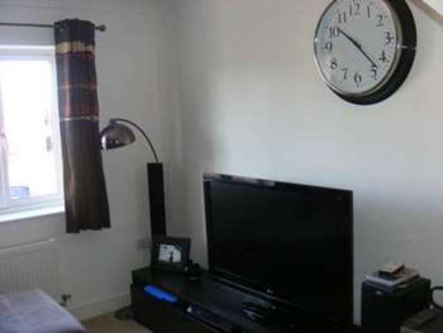 Image of 1 bedroom Flat to rent in Spruce Way Weston-super-Mare BS22 at Locking Castle Weston-super-Mare Worle, BS22 8HX