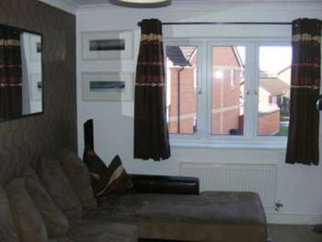  Image of 1 bedroom Flat to rent in Spruce Way Weston-super-Mare BS22 at Locking Castle Weston-super-Mare Worle, BS22 8HX
