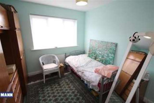  Image of 2 bedroom Flat to rent in Squirrels Close Swanley BR8 at Swanley, BR8 7FJ