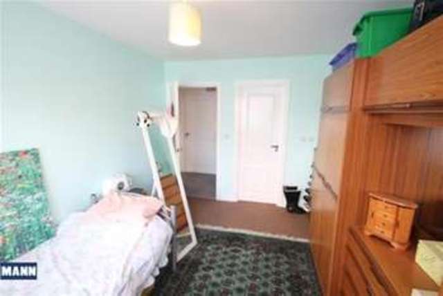  Image of 2 bedroom Flat to rent in Squirrels Close Swanley BR8 at Swanley, BR8 7FJ
