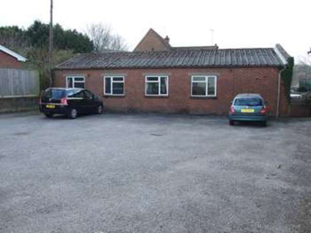  Image of 2 bedroom Flat to rent in Leigh Road Wimborne BH21 at Leigh Road  Wimborne, BH21 1AF
