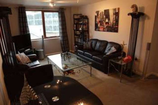  Image of 2 bedroom Flat to rent in St. David Mews Bristol BS1 at St David Mews  Bristol, BS1 5QP
