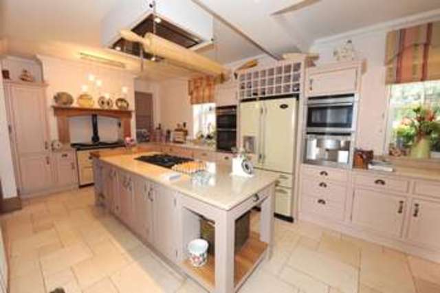  Image of 6 bedroom Detached house for sale in Sandhurst Road Milford Haven SA73 at Milford Haven Pembrokeshire Milford Haven, SA73 3JU