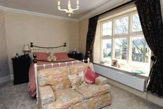  Image of 6 bedroom Detached house for sale in Sandhurst Road Milford Haven SA73 at Milford Haven Pembrokeshire Milford Haven, SA73 3JU