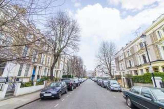  Image of 2 bedroom Flat for sale in St. Lukes Road London W11 at Notting Hill London Notting Hill, W11 1DB