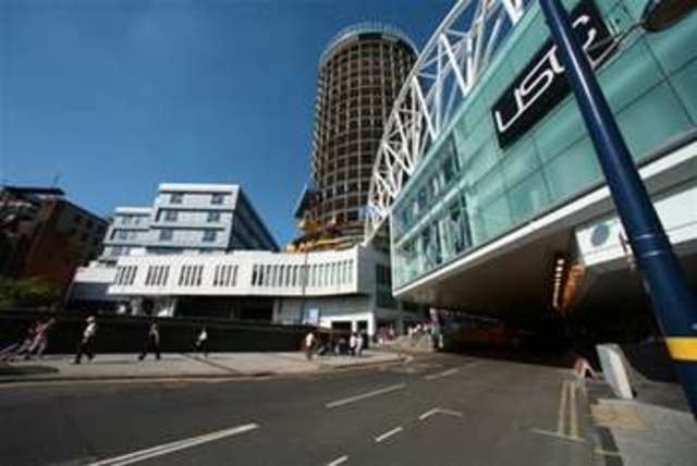  Image of 2 bedroom Flat to rent in Worcester Street Birmingham B2 at Birmingham, B2 4BB