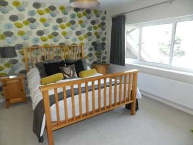  Image of 4 bedroom Detached house for sale in St. Nicholas Close Tingrith Milton Keynes MK17 at St Nicholas Close  Tingrith, MK17 9EL