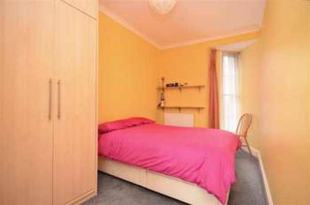  Image of 1 bedroom Flat for sale in Station Road Herne Bay CT6 at Herne Bay Kent Herne Bay, CT6 5QA