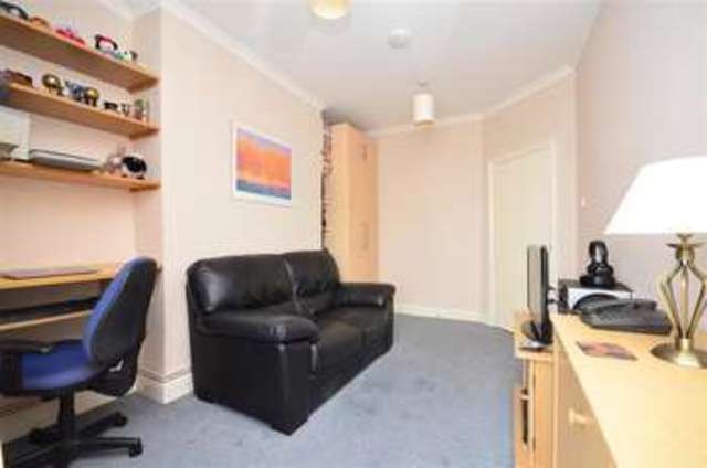  Image of 1 bedroom Flat for sale in Station Road Herne Bay CT6 at Herne Bay Kent Herne Bay, CT6 5QA