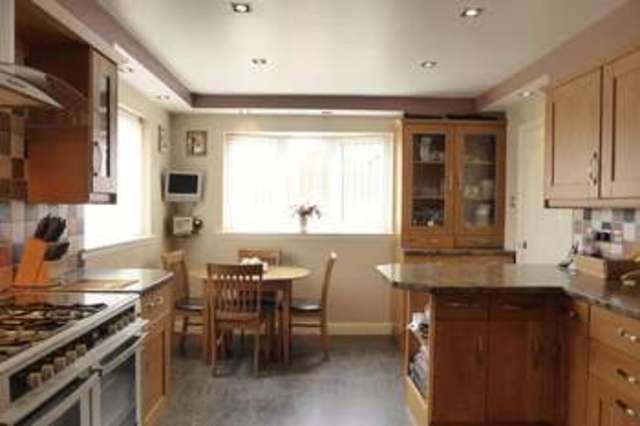  Image of 4 bedroom Detached house for sale in Station Road Wisbech St. Mary Wisbech PE13 at Station Road Wisbech St. Mary Wisbech, PE13 4RW