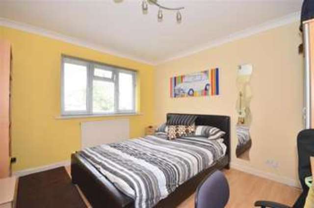  Image of 4 bedroom Detached house for sale in Steyne Road Bembridge PO35 at Bembridge Isle of Wight Bembridge, PO35 5SL