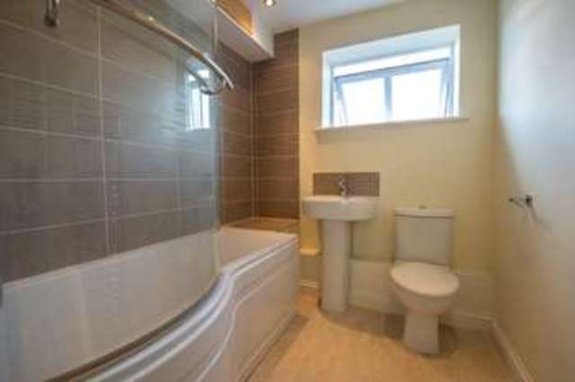  Image of 3 bedroom Terraced house to rent in Stoneville Street Cheltenham GL51 at Cheltenham Gloucestershire, GL51 8PH