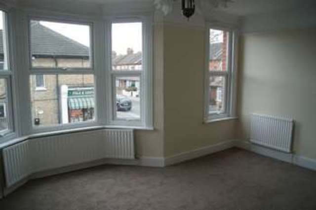  Image of 1 bedroom Flat to rent in Stornoway Road Southend-on-Sea SS2 at Stornoway Road  Southend-On-Sea, SS2 4NZ