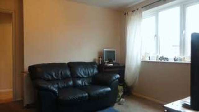  Image of Flat for sale in Streamside Close London N9 at Streamside Close  Edmonton, N9 9XD