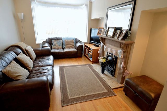  Image of 3 bedroom Semi-Detached house for sale in Studley Road Redditch B98 at Studley Road Lodge Park Redditch, B98 7HE