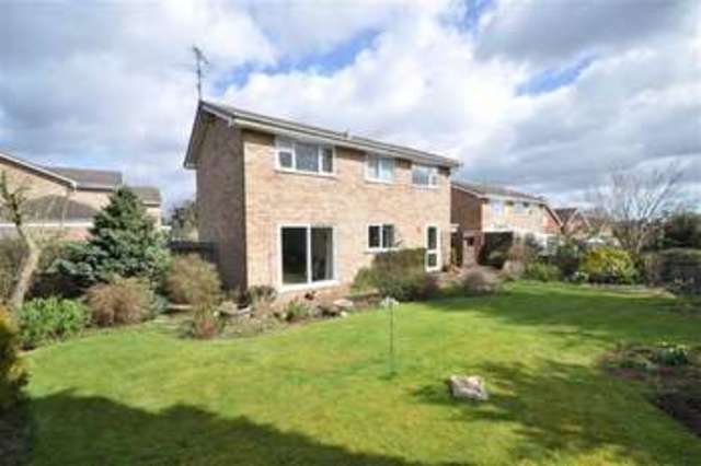  Image of 4 bedroom Property for sale in Suffolk Way Droitwich WR9 at Suffolk Way Droitwich Spa Droitwich Spa, WR9 7RE