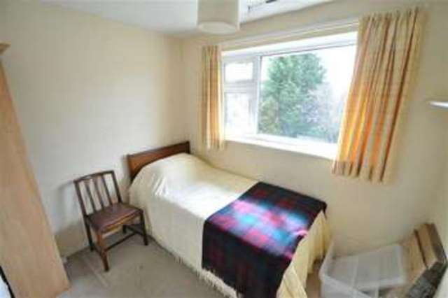  Image of 4 bedroom Property for sale in Suffolk Way Droitwich WR9 at Suffolk Way Droitwich Spa Droitwich Spa, WR9 7RE